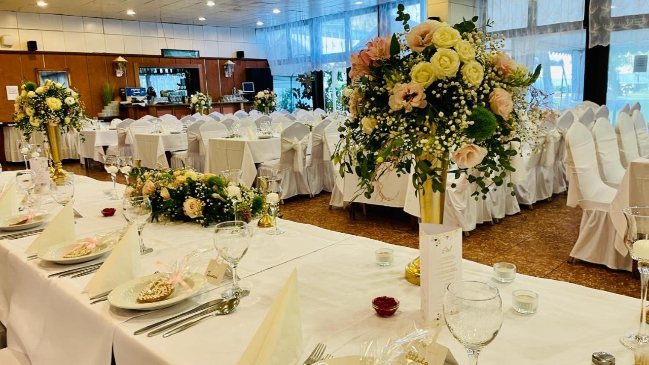 Hotel Magistern Konferencia Es Wellnesshotel シオーフォク エクステリア 写真